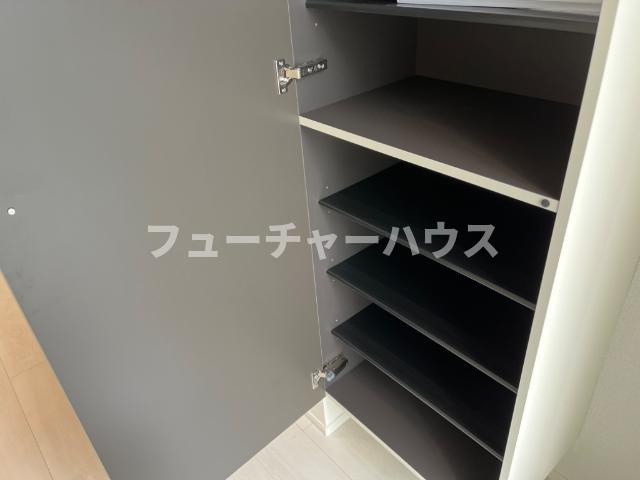Ｌ`Ａｚｕｒ（ラジュール）の玄関|下駄箱（イメージ）