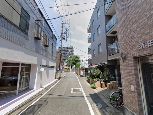 メルベーユ吉田の周辺