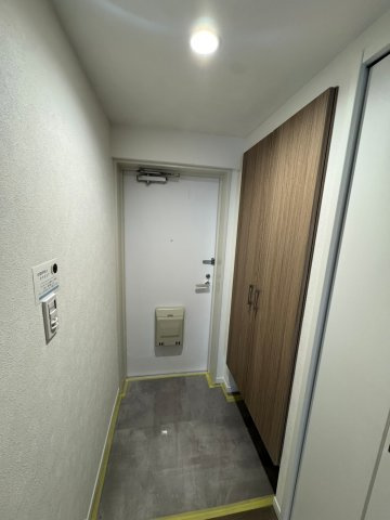 竹の塚ガーデンハウスの玄関