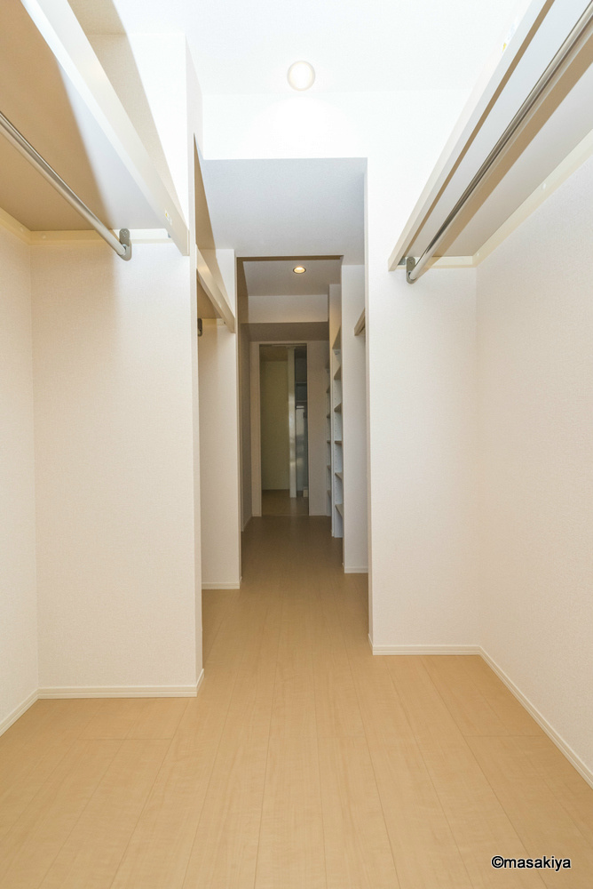 グリーンヒルズＳ・Ｔの収納|ウォークスルークローゼット