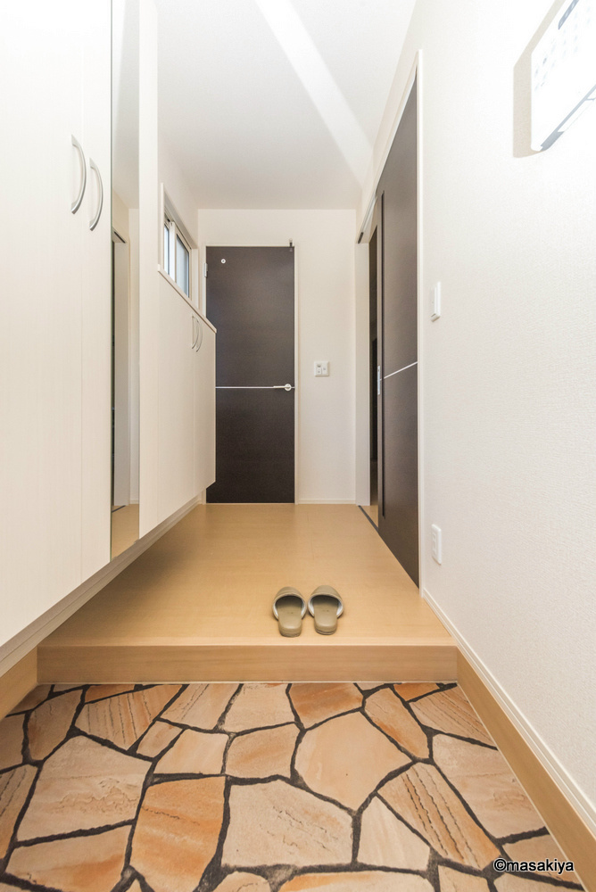 グリーンヒルズＳ・Ｔの玄関|玄関