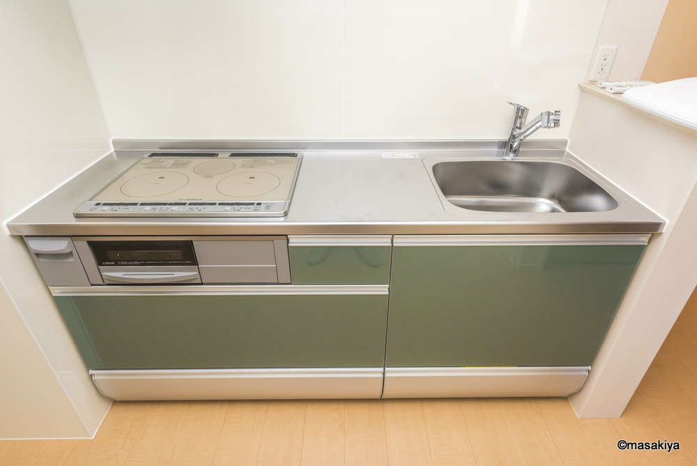 グリーンヒルズＳ・Ｔのキッチン|IHクッキングヒーター付きです。