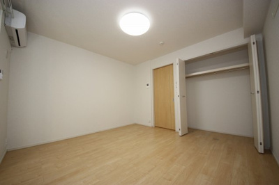 【内装】 | シンフォニー