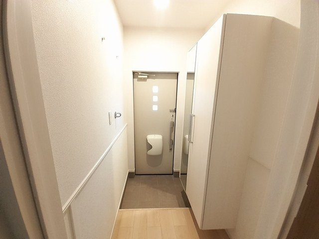 メゾン・ド・シュシュＢの玄関|きれいな玄関です