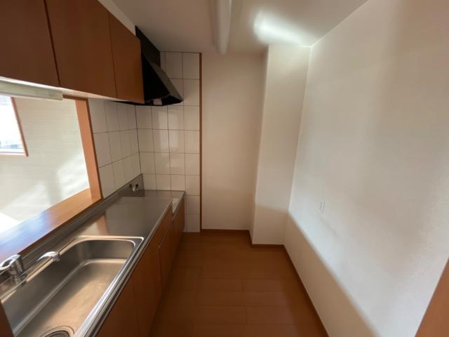 パークサイドヴィラ御里　Ａ棟のキッチン|キッチン