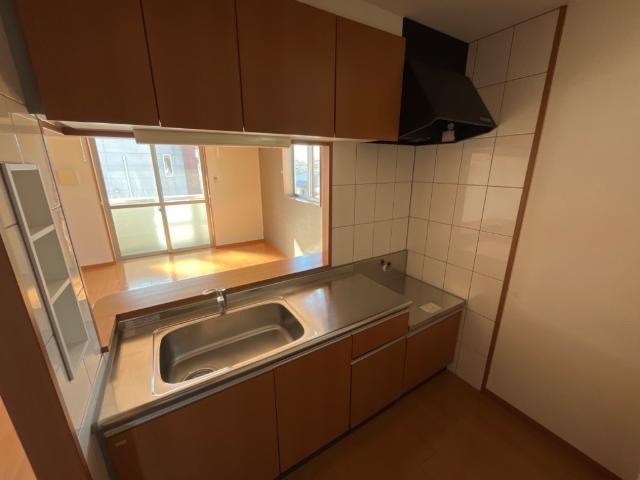 パークサイドヴィラ御里　Ａ棟のキッチン|キッチン