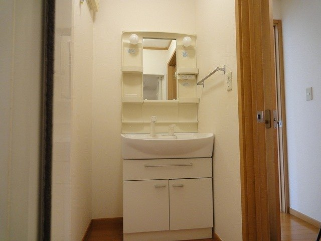 リバーサイドヒルズの洗面所