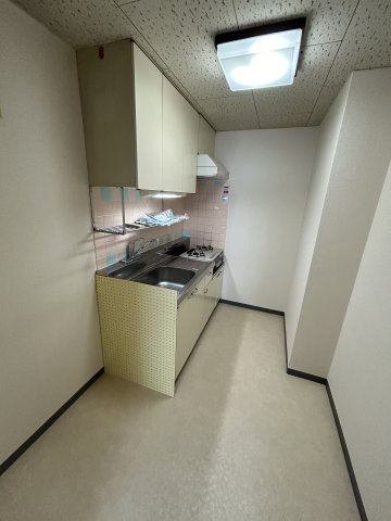 小山宮武マンションのキッチン