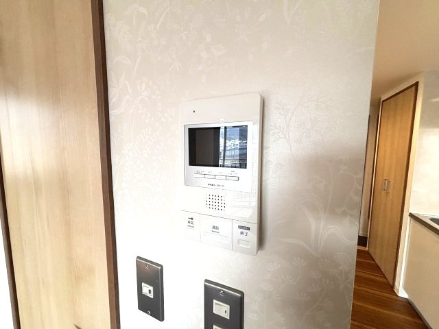 シャロン灘のセキュリティ