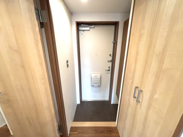 シャロン灘の玄関