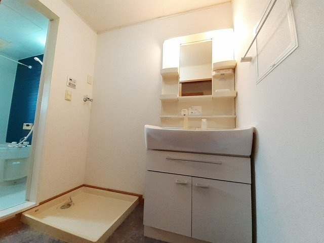 ヴィアーレの洗面所