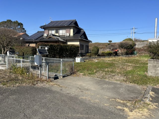 豊原上町土地の前面道路含む現地写真