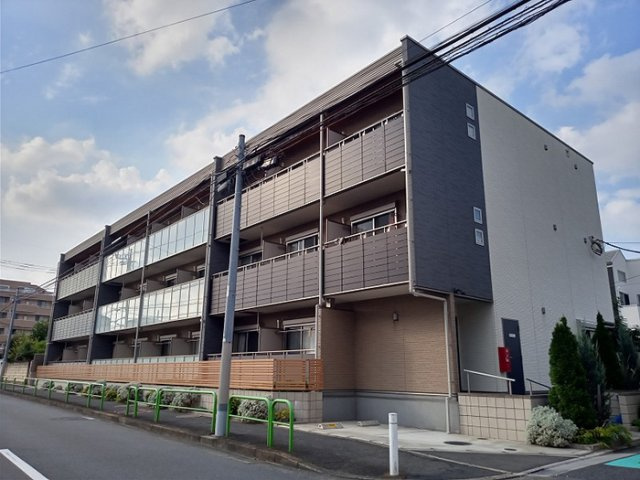 ヴィアロ谷原レジデンスの外観