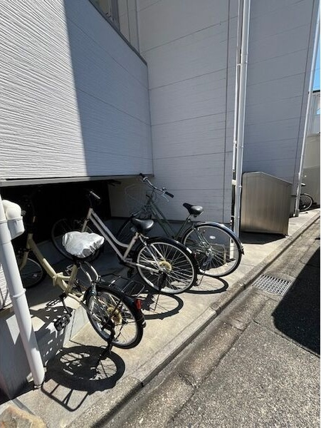 エクスクルーシヴ高畑　バイクOKのその他共用部分