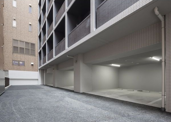 メルカーサ泉の駐車場