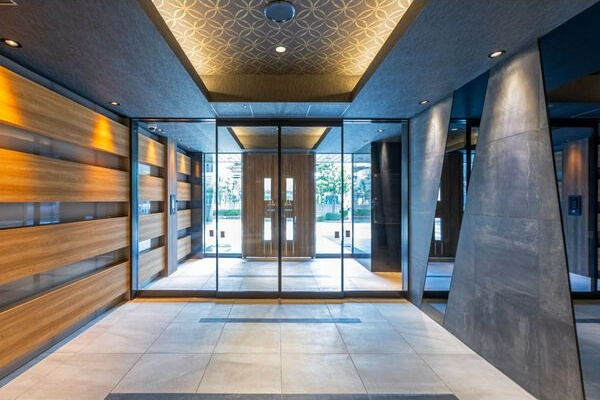 S-RESIDENCE今池arcanaのエントランス