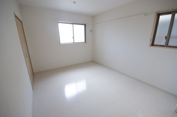 Stage本山の内装