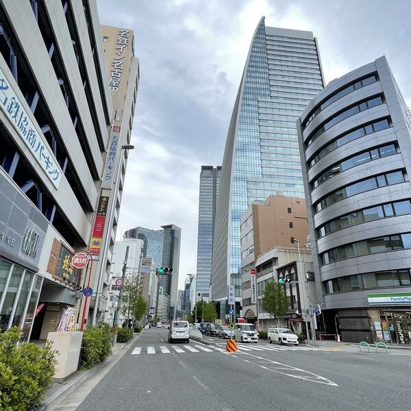 Z・R名駅