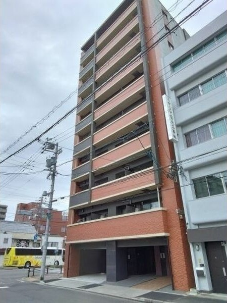 ヴィラエーデル名駅の外観