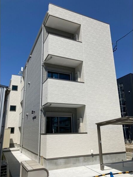 ilusion高畑西(イルシオンタカバタニシ)