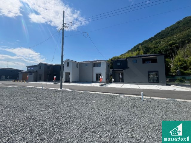 姫路市勝原区山戸　第4期　新築一戸建ての外観|安心の10年保証！外観を美しく保ち、雨水で汚れを落とします！気になることがありましたら、お気軽にお問い合わせください！