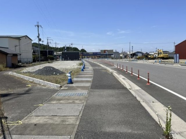 近江八幡市武佐町の事業用地の外観