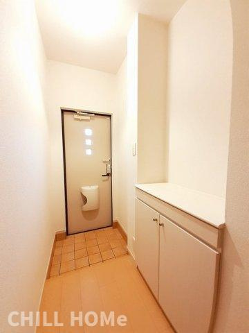 ラ・ポルテＡの玄関|当社、チルホームのHPもご覧ください(^^)/物件情報多数♪