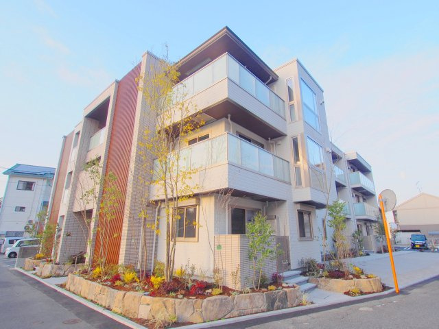 ｈｅｌｉａｎｔｈｅ南幸町の外観