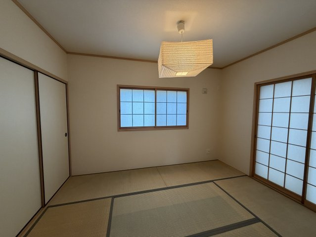 泉佐野市羽倉崎３丁目戸建の和室