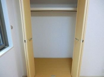 サンフローラＡの収納