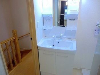 グランアウローラⅥの洗面所