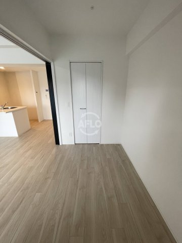 Louis Residence弁天町　弁天小学校の洋室|Louis Residence 弁天町　洋室