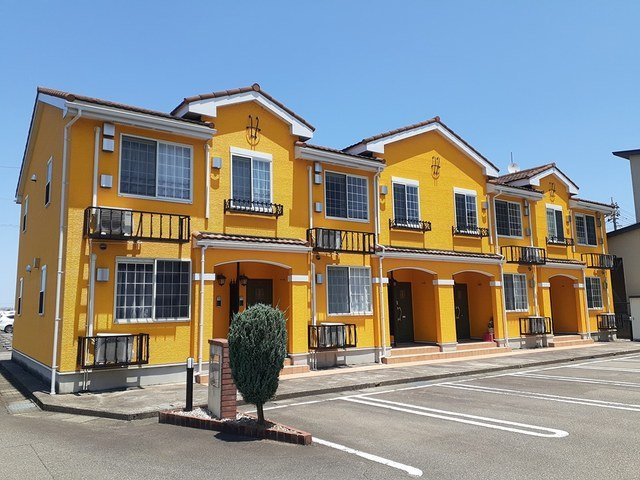 トレフル　Ｆの外観