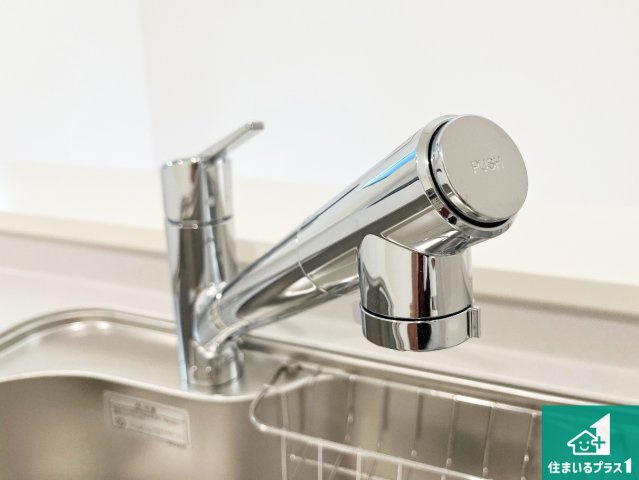 姫路市青山　第7期　新築一戸建ての設備|浄水器を内蔵！炊飯時、お茶を作る時に安心してお水を使えます！お湯と冷水、浄水と原水、シャワーの切替えもワンタッチです！