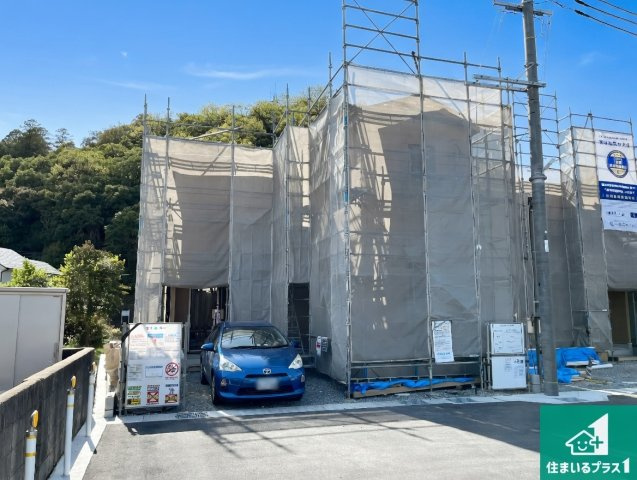 姫路市青山　第7期　新築一戸建ての外観|周辺は落ち着いた街並みの住宅地！子育てがしやすい住環境です！まだ未完成ですが、現地でしかわからない事もございます。是非一度ご覧ください。
