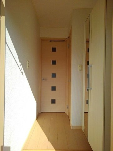 トレフル　Ｅの玄関