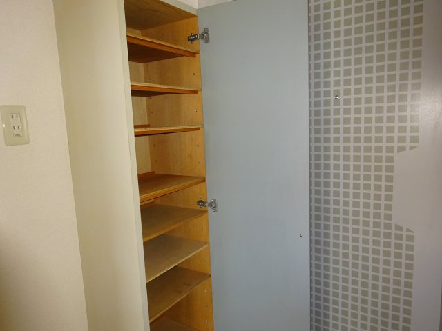 第2小山ハイツの収納