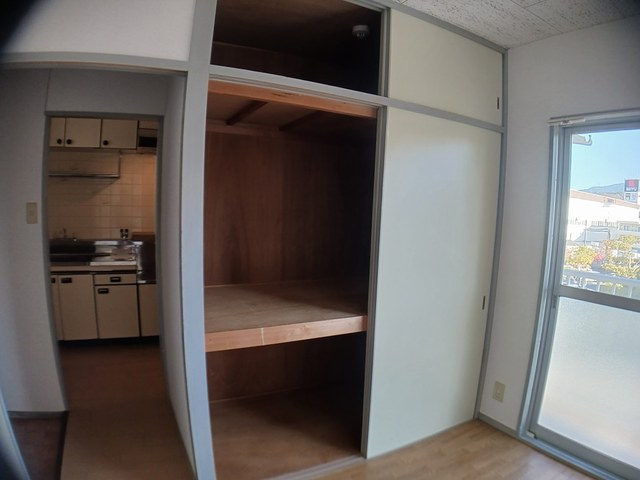 楠古谷マンションの収納