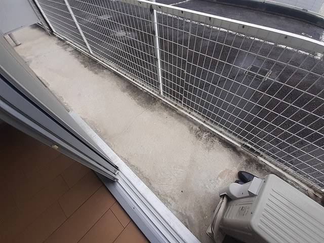 楠古谷マンションのバルコニー