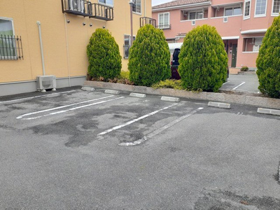 【駐車場】 | アルドーレ　ウーノ | 駐車場があるので、車を買う予定の方も安心です
