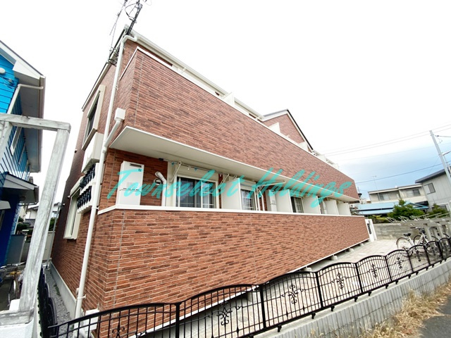 藤沢市辻堂３丁目のアパート