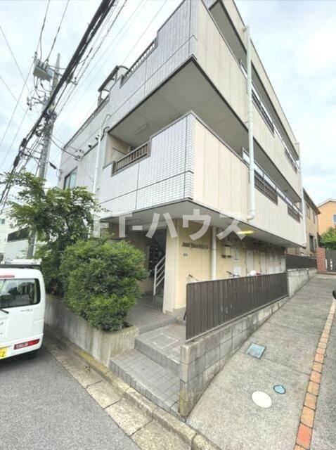 ジュネパレス習志野第１９の外観