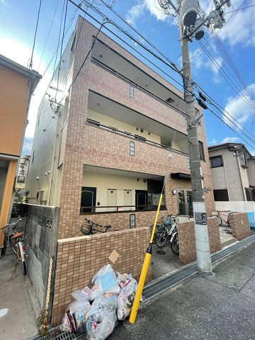 マサーナ阪神の外観