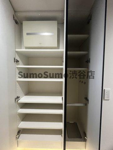 F-FLAT三軒茶屋の収納