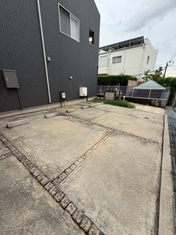 コージィコートの駐車場