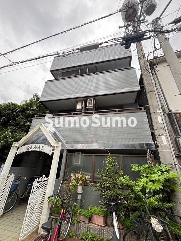 ガナスの外観|外観は落ち着いています