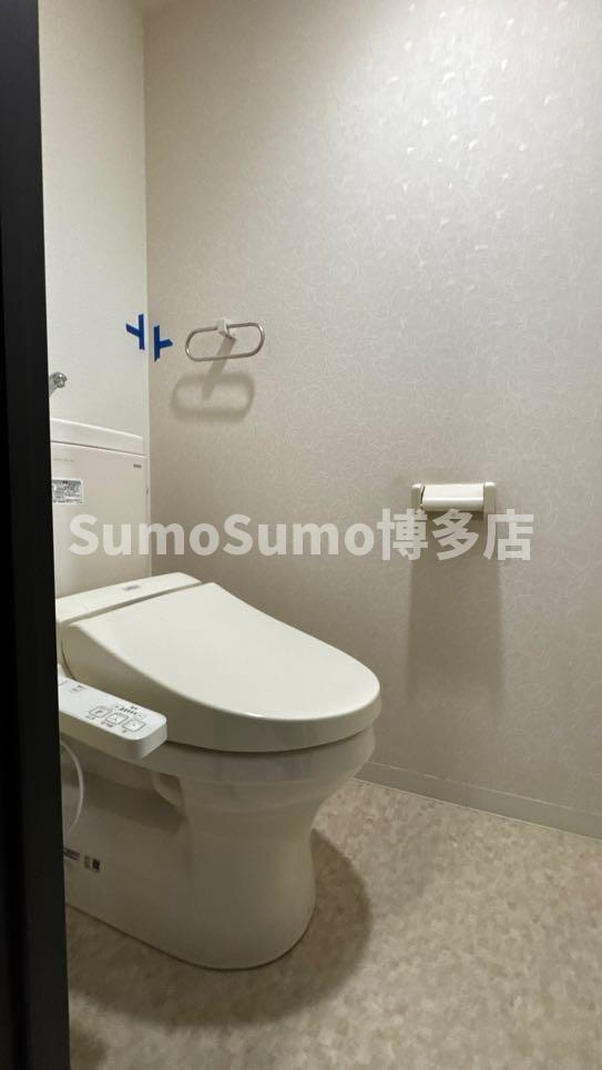 レフィナード博多のトイレ