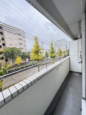 ヒルズ六甲のバルコニー