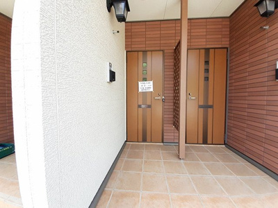 【エントランス】 | メゾンフルール | 毎日通るエントランスはこのようになっています