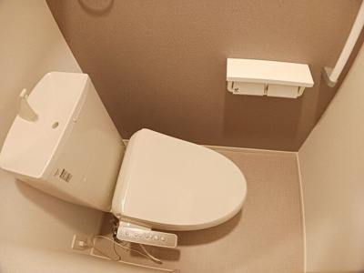【トイレ】 | フォレスト　コート　網干 | 清潔感のあるトイレです